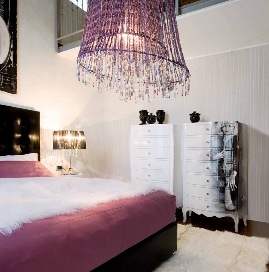 The designer Set dresser Moda'rte, Moda