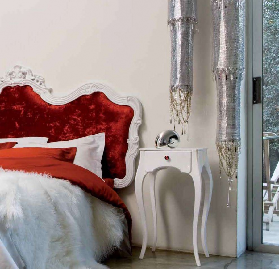 Bedside table Midnight, Moda