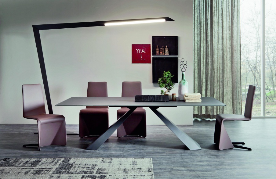 Eliot dining table, Cattelan Italia