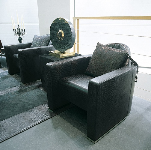 Armchair with leather upholstery Clotilde – Rugiano