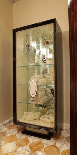 Showcase Dolcevita, Minotti Collezioni