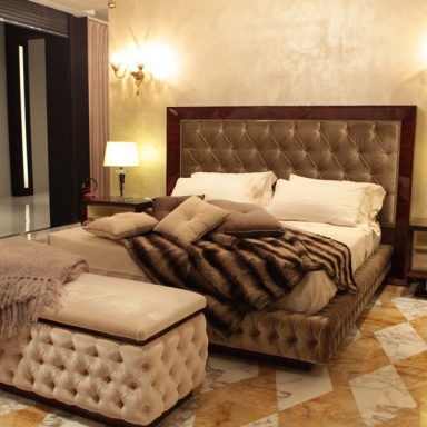 Bedroom (Suite bedroom)