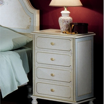 the Arcadia chest of drawers Comodino