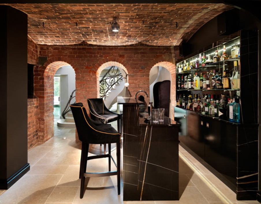 Bar (Suite bar), Charles Yorke