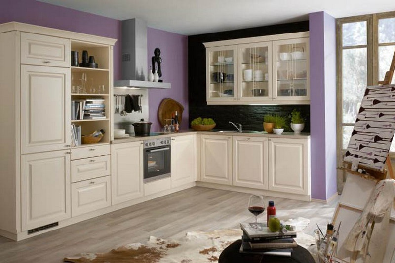 Sevilla 592 Kitchen, Bauformat