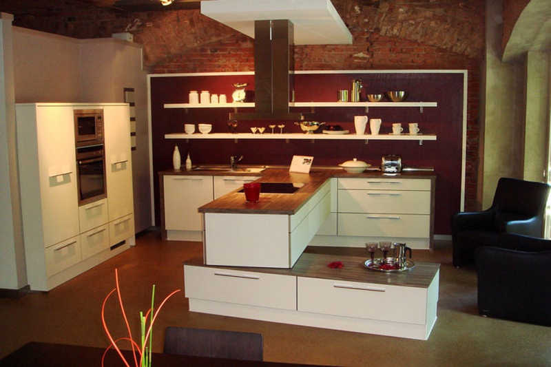 Kitchen Elba 381, Bauformat