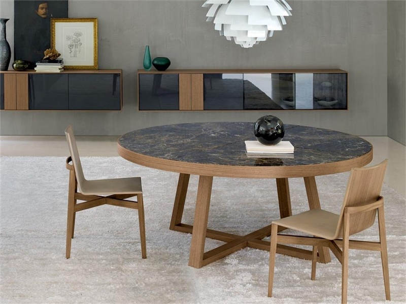 Stationary table / table-transformer on the legs Where Rodolfo Dordoni