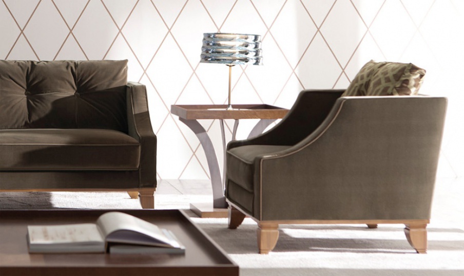 Chair on wooden legs Classic Faust, Opera Contemporary