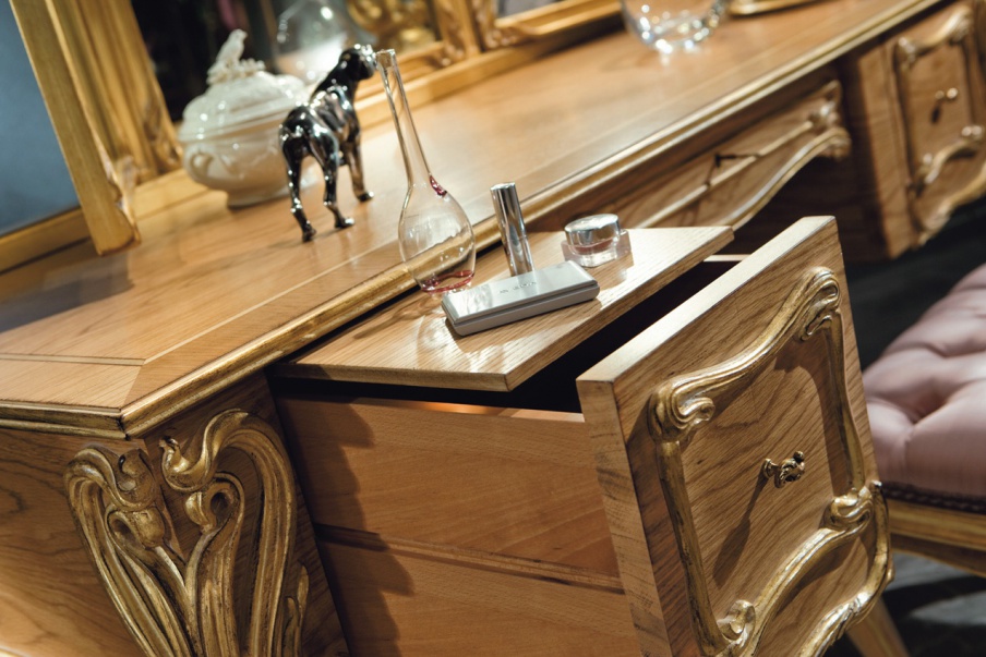Prestige dressing table