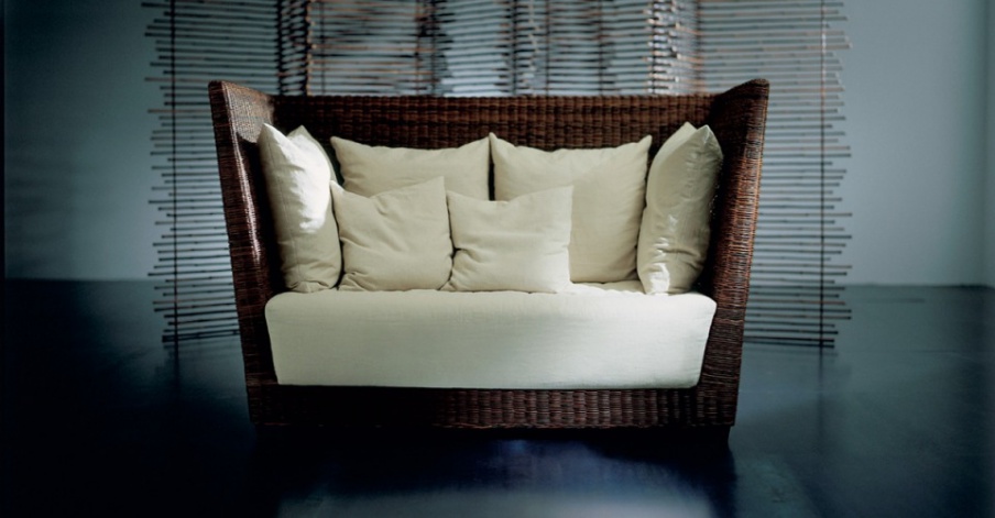 Sofa with high back Black 02, Gervasoni