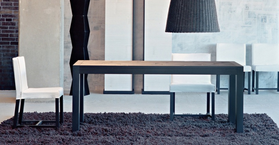 Dining table 138 Otto, Gervasoni