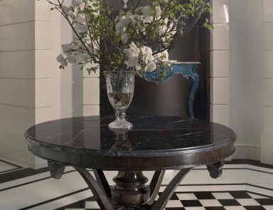 Table with round top, Annibale Colombo