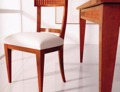 Chair with upholstered seat, Annibale Colombo