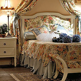 Bed with upholstered headboard 