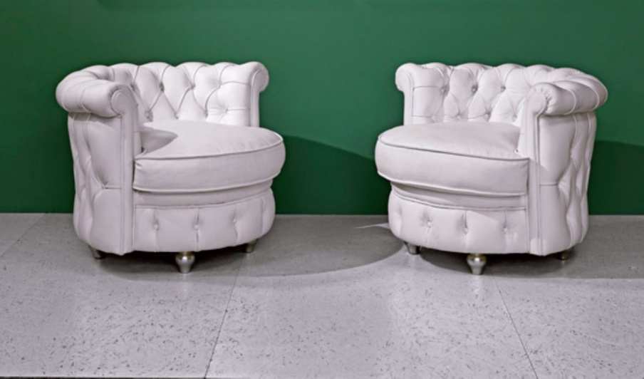 Chair in leather upholstery Bijou, Vismara