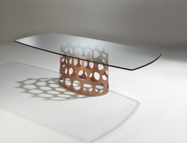 Dining table on the basis of metal Jean Porada