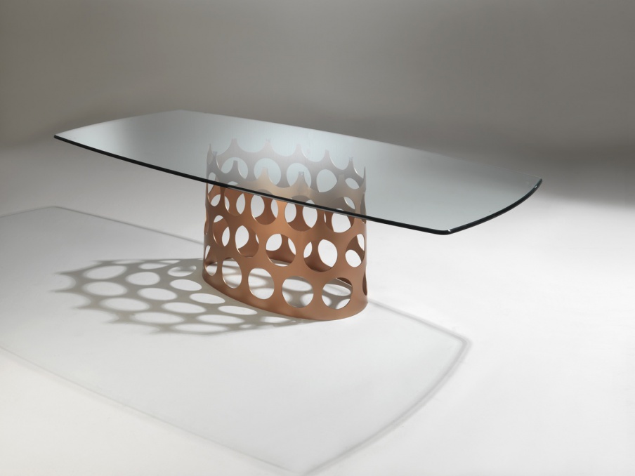 Dining table on the basis of metal Jean Porada