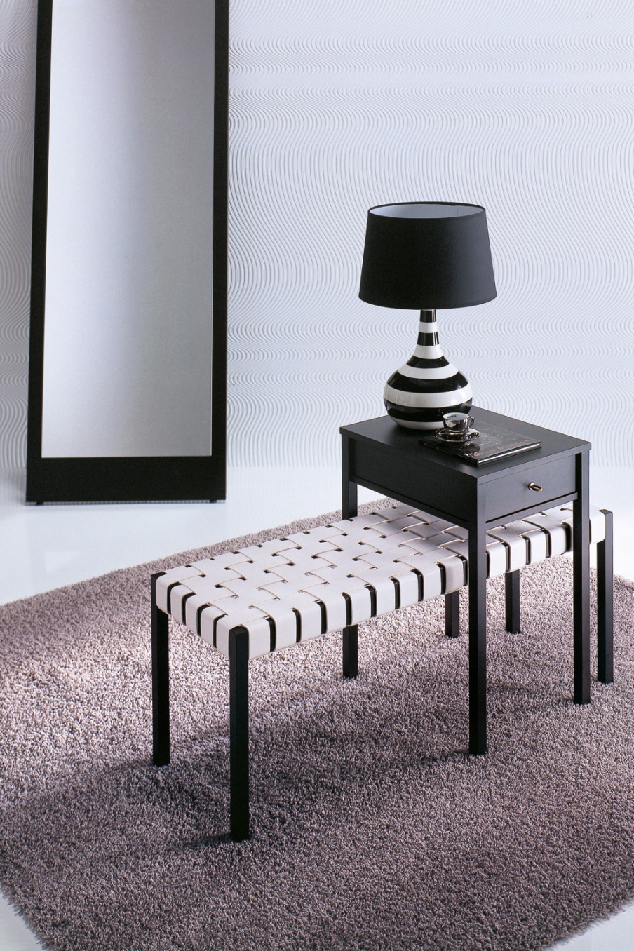 Coffee table Romeo from the cherry tree, Porada