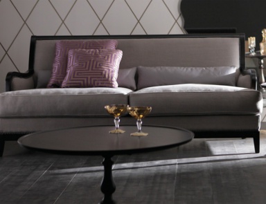 The low lying sofa Sebastian, Opera Contemporary