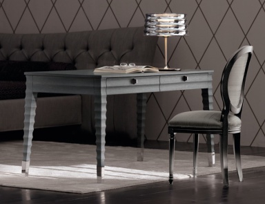 Writing table Elettra, Opera Contemporary