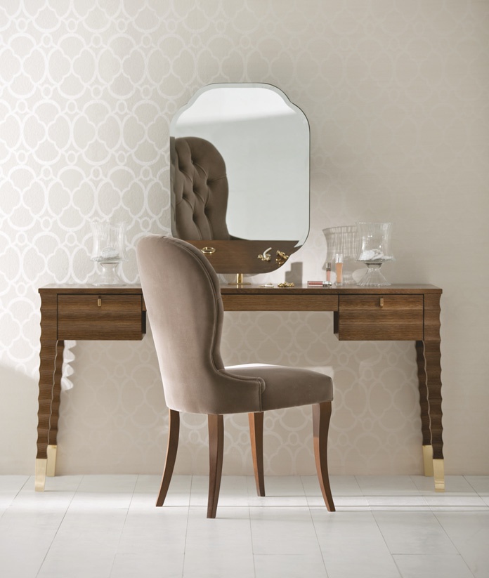 Mirror Bersi, Opera Contemporary