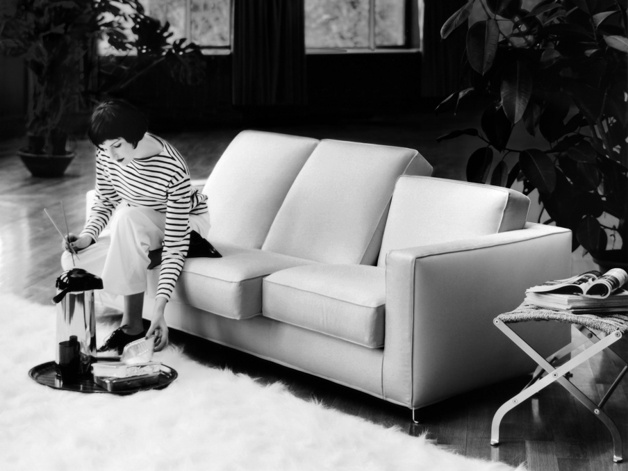 Sofa with cushions retractable Bob, Flexform