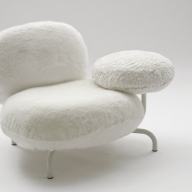 The Cipria armchair poltrona