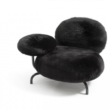 The Cipria armchair poltrona