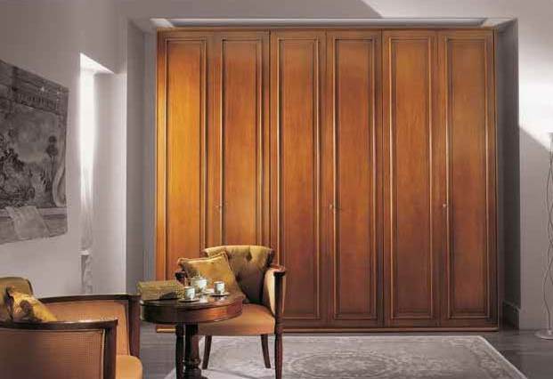 Paid wardrobe, Ezio Bellotti