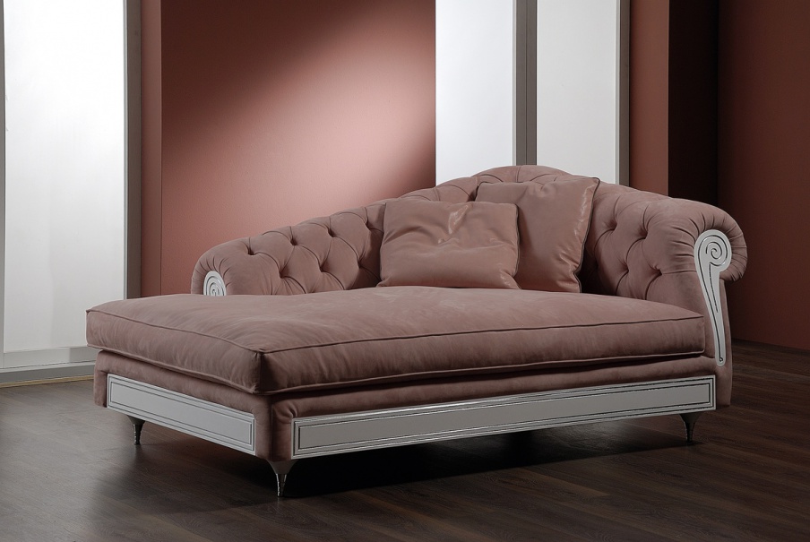 Couch Chest Nouveau, Vismara