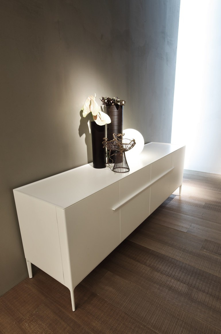 Side Dresser, Alivar