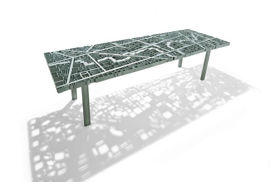 Table - map from the steel outlines of Baghdad, Edra