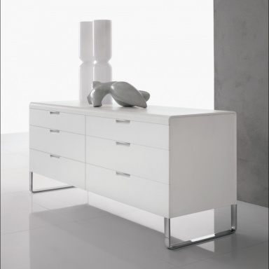 The Esprit Dresser