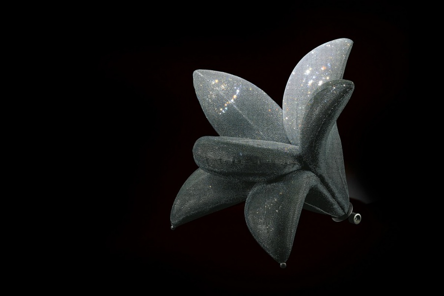 Armchair on a steel frame Getsuen Diamond, Edra