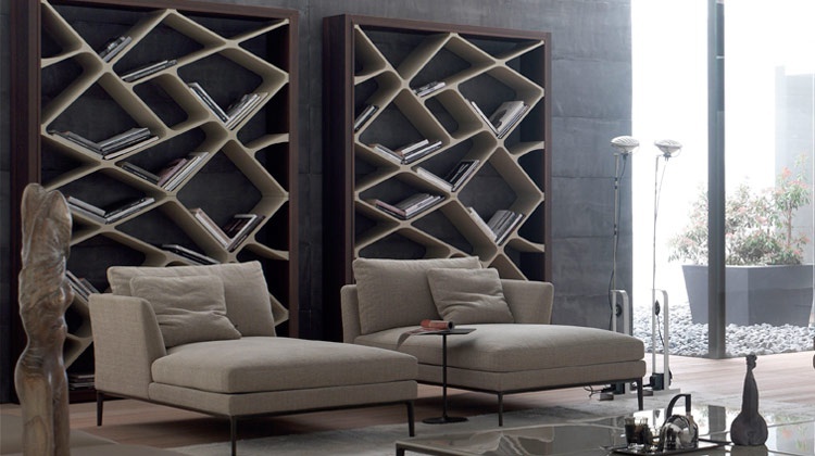 The Portofino couch, ALIVAR