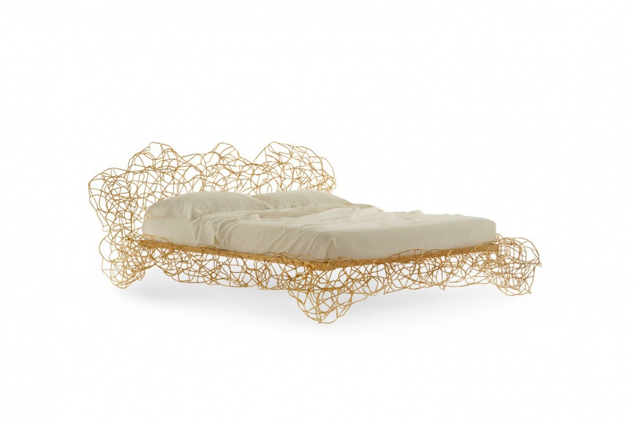 Double bed on steel bed frame Corallo, Edra