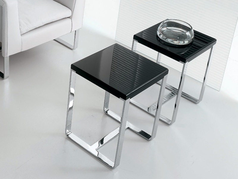 Club coffee table, Alivar