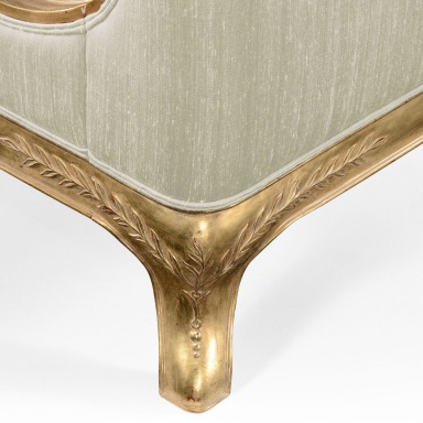 The bed is UK King /Queen Louis XV UK