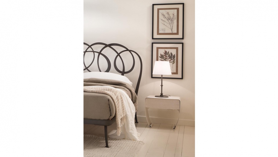 Bedside table bedside Taolino with a metal frame, Cantori