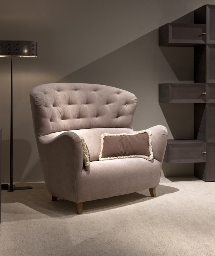 The high-backed chair, Annibale Colombo