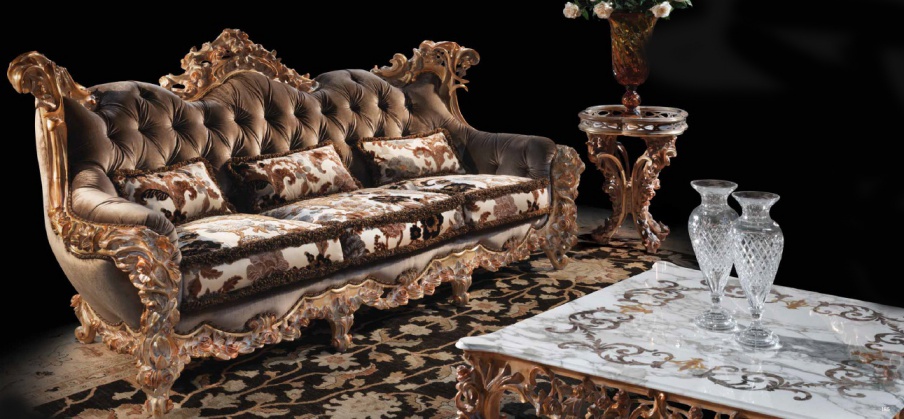 Three seater sofa wooden frame, Ezio Bellotti