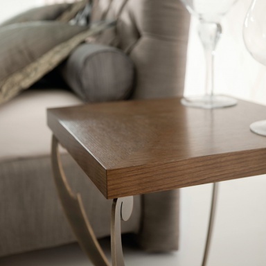 Vanja coffee table