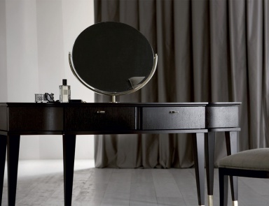 Mirror on a stand Ornella, Angelo Cappellini