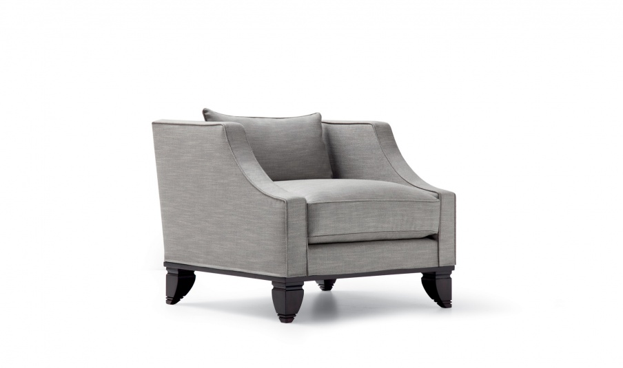 Chair with shaped armrests Faust, Angelo Cappellini