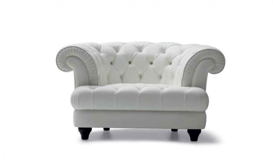 A chair with a semicircular back Lisette, Angelo Cappellini