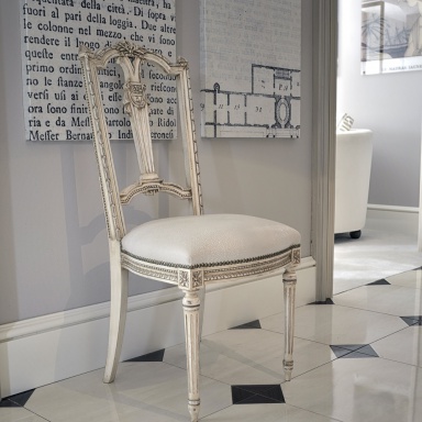 Chair Annibale Colombo