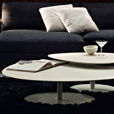 Ovo coffee table