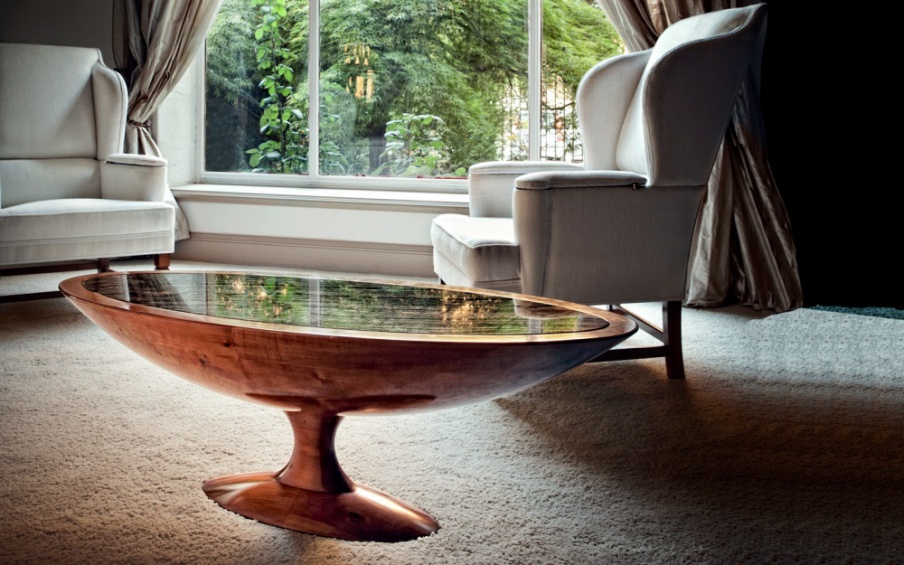 Coffee table with oval top, Annibale Colombo