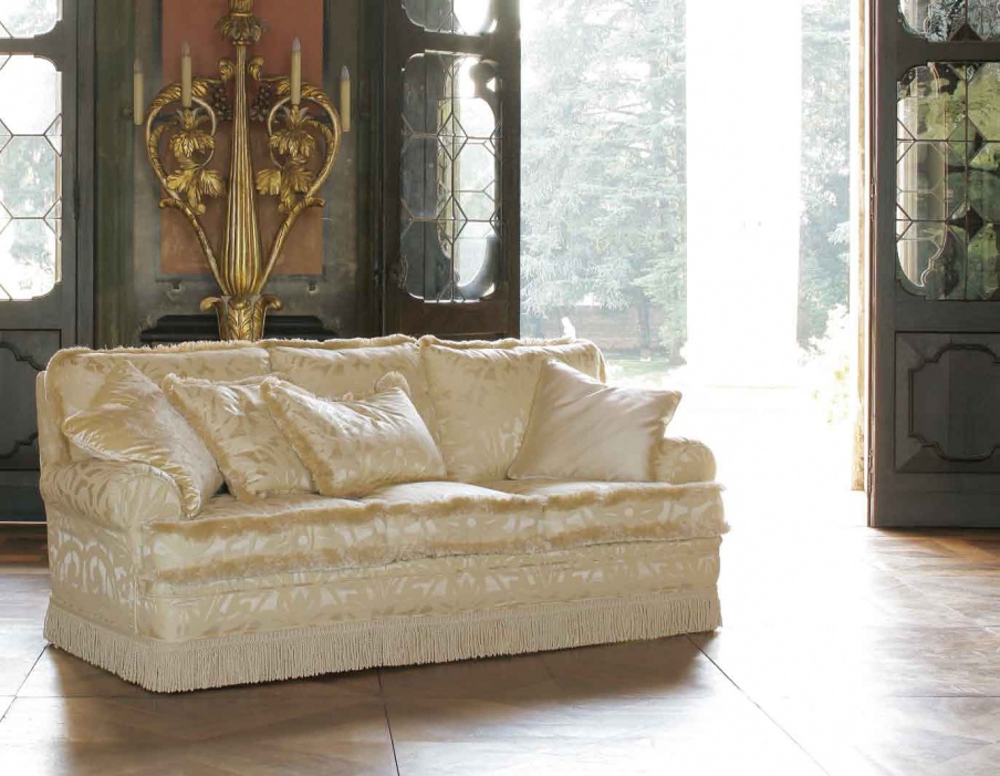 Three-seater sofa Emily, Ville Venete