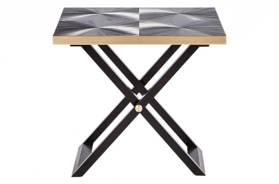 The table is rectangular Oreste, Armani Casa